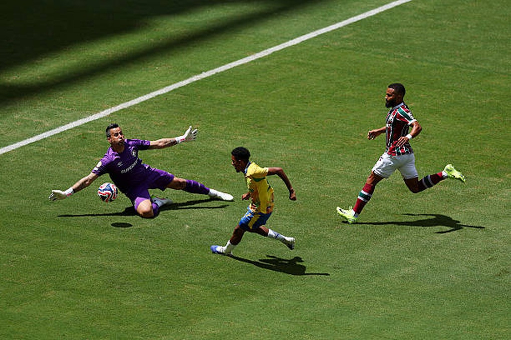 Thủ môn vô danh lập kỷ lục thế giới tại FIFA Club World Cup 2025 - 2 Thủ môn vô danh lập kỷ lục thế giới tại FIFA Club World Cup 2025 - 2