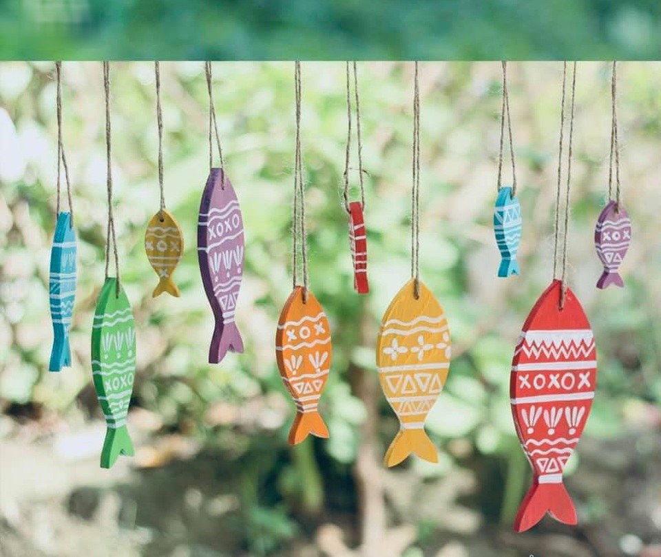 Nữ 9x bỏ việc về quê nuôi cá gỗ, từ ý tưởng điên rồ mang về cả nghìn đô - 1 Nữ 9x bỏ việc về quê nuôi cá gỗ, từ ý tưởng điên rồ mang về cả nghìn đô - 1
