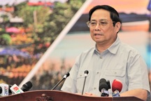 Thủ tướng: Quy hoạch để giải quyết các khu nhà ổ chuột trong thành phố