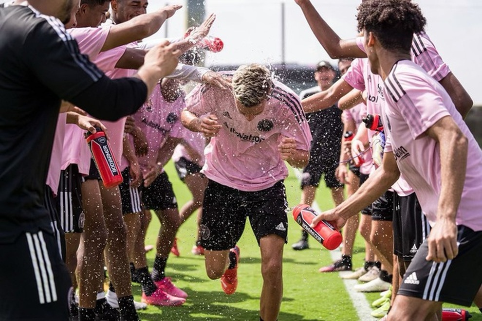 Cậu con trai duy nhất theo đuổi sự nghiệp bóng đá của David Beckham - 5 Cậu con trai duy nhất theo đuổi sự nghiệp bóng đá của David Beckham - 5