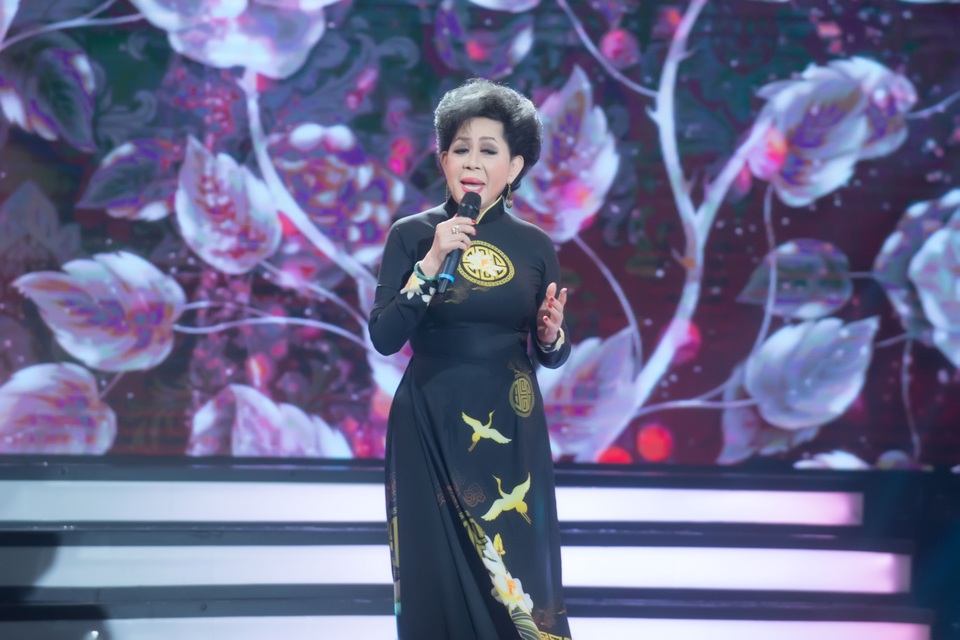 Danh ca Giao Linh thập tử nhất sinh vì bị đột quỵ - 1 Danh ca Giao Linh thập tử nhất sinh vì bị đột quỵ - 1