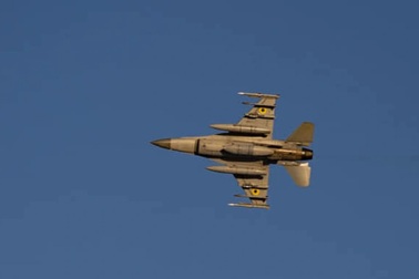 Châu Âu cân nhắc phương án điều 120 chiến đấu cơ bảo vệ Ukraine