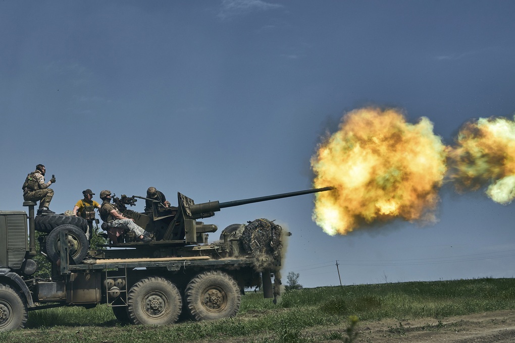 Ukraine kiểm soát cao điểm chiến lược, Nga thừa nhận khó khăn tại Bakhmut - 1 Ukraine kiểm soát cao điểm chiến lược, Nga thừa nhận khó khăn tại Bakhmut - 1