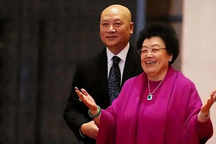 "Đường Tăng" Trì Trọng Thụy hé lộ chuyện tình cổ tích bên vợ tỷ phú