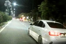 Khởi tố tài xế "đánh võng" ô tô, chửi bới giữa đường