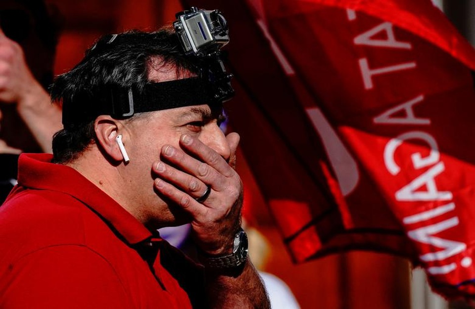 Nụ cười và nước mắt của cử tri Mỹ sau chiến thắng của Joe Biden - 4