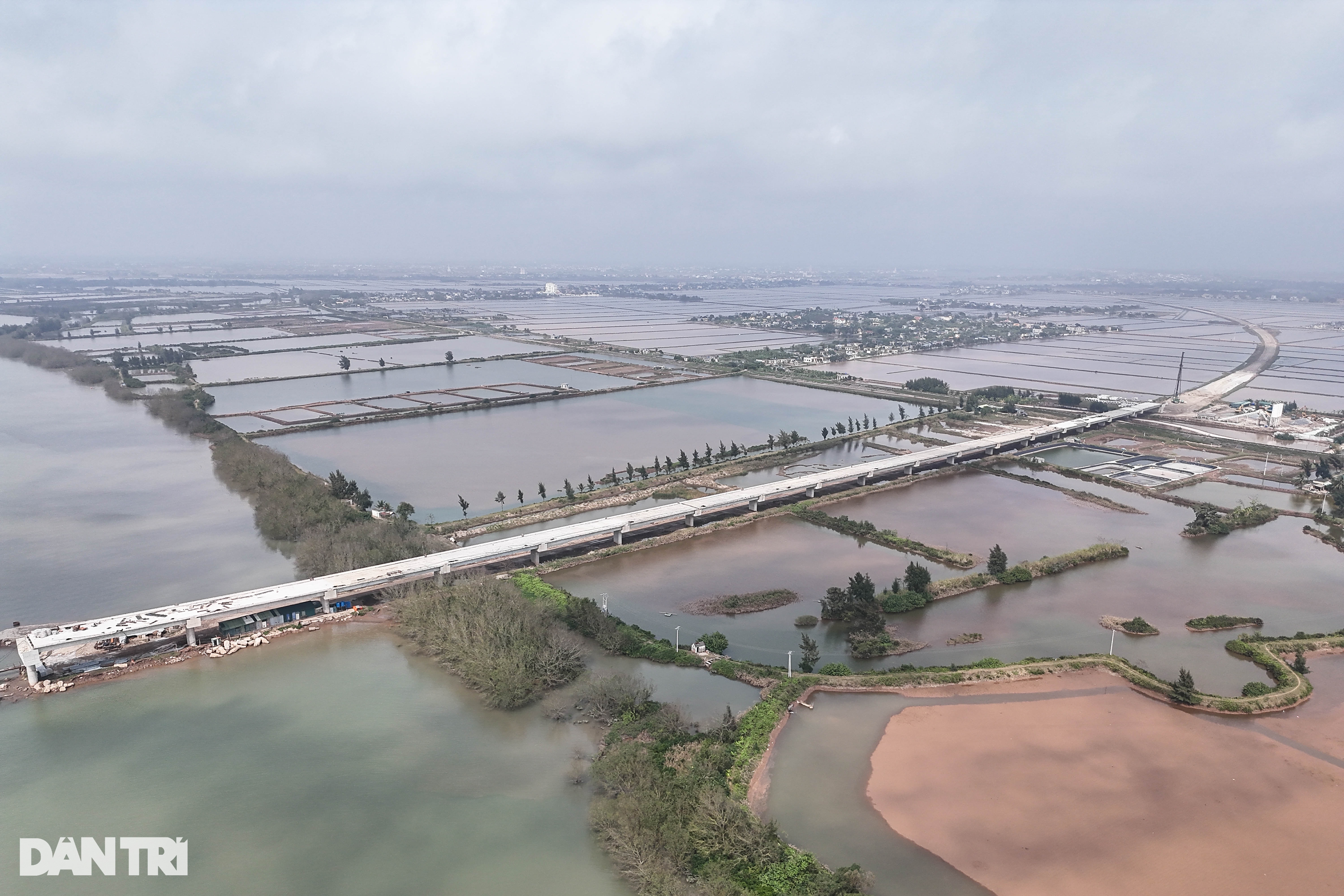 Hiện trạng cầu vượt sông Hồng gần 1.000 tỷ đồng nối Nam Định - Thái Bình - 3