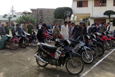 Băng siêu trộm xe máy sa lưới, khởi tố 20 bị can