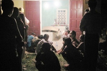 Một học sinh chết dưới đầm tôm