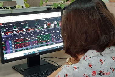 Cứ sáng ra lãi trăm triệu đồng, cô gái trẻ phút chốc có tiền tỷ và kết đắng