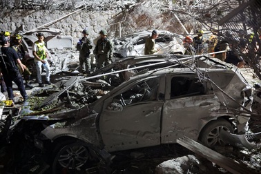 Iran tuyên bố mở “cánh cổng địa ngục”, tung đòn giáng trả khốc liệt Israel