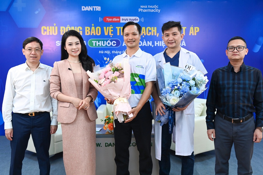 Chủ động kiểm soát huyết áp, bảo vệ tim mạch từ những thói quen nhỏ nhất - 1 Chủ động kiểm soát huyết áp, bảo vệ tim mạch từ những thói quen nhỏ nhất - 1