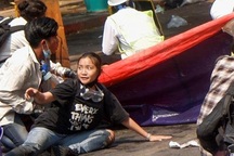 Chiếc áo gây xôn xao của cô gái bị bắn chết trong biểu tình ở Myanmar