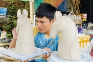 Linh vật ngựa ở làng gốm 500 tuổi sắp ra mắt