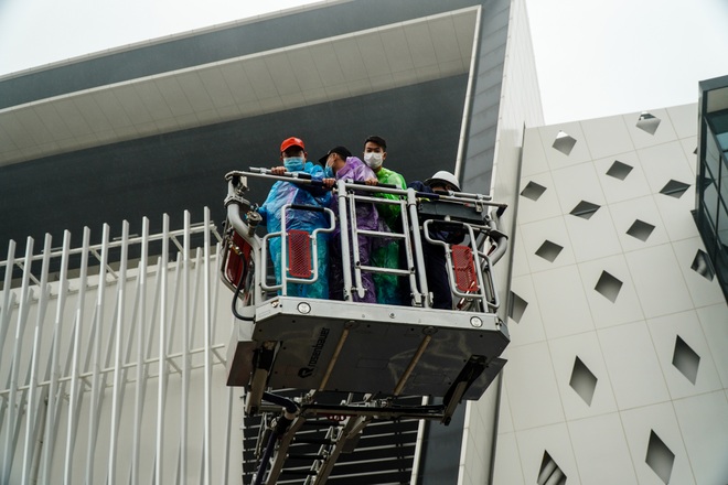 Hơn 600 người đội mưa diễn tập chữa cháy ở Hà Nội - 11 Hơn 600 người đội mưa diễn tập chữa cháy ở Hà Nội - 11