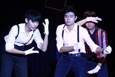 Khi học sinh trường chuyên không chỉ học "chay"