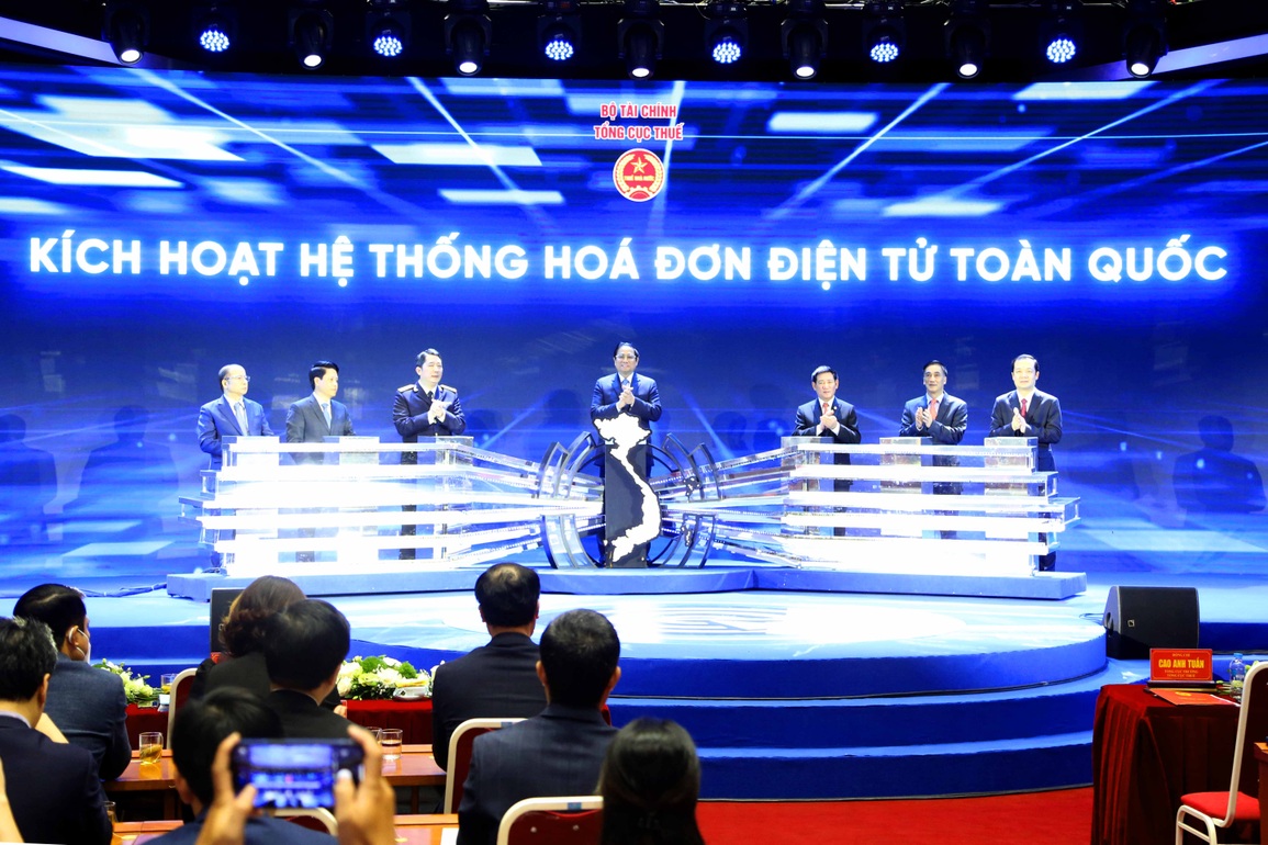 Thủ tướng: Ngành thuế phải tạo thuận lợi nhất cho người dân - 1 Thủ tướng: Ngành thuế phải tạo thuận lợi nhất cho người dân - 1