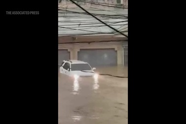 Bão Kalmaegi gây lũ lụt "chưa từng có" ở Philippines, 114 người chết