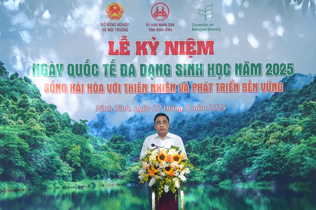 Sống hài hòa với thiên nhiên và phát triển bền vững - 1 Sống hài hòa với thiên nhiên và phát triển bền vững - 1