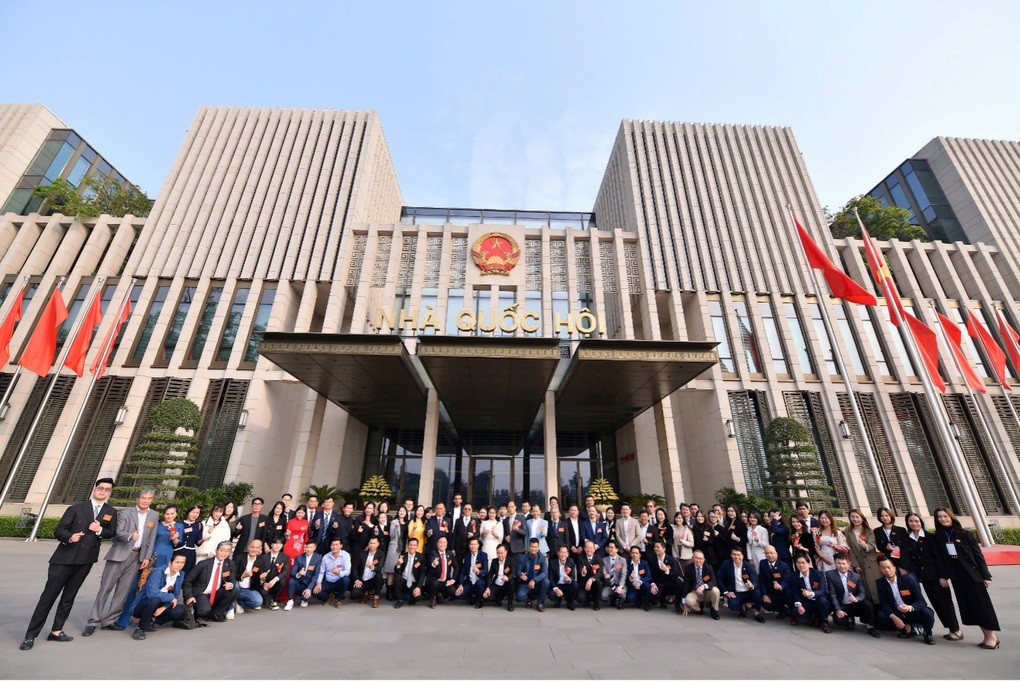Transviet nhận hai giải thưởng trong năm 2024 - 3 Transviet nhận hai giải thưởng trong năm 2024 - 3