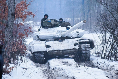 Nga hay Ukraine chiếm lợi thế trong mùa đông khắc nghiệt?