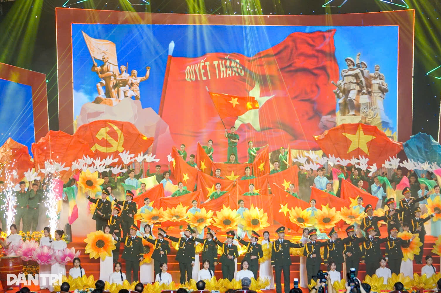 Thủ tướng Phạm Minh Chính nhắc về những chiến thắng vang dội của Quân khu 5 - 4 Thủ tướng Phạm Minh Chính nhắc về những chiến thắng vang dội của Quân khu 5 - 4