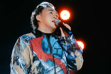 Trung Quân Idol: Ngày bé suýt bị mẹ "bạt tai" vì hát nhạc tình yêu