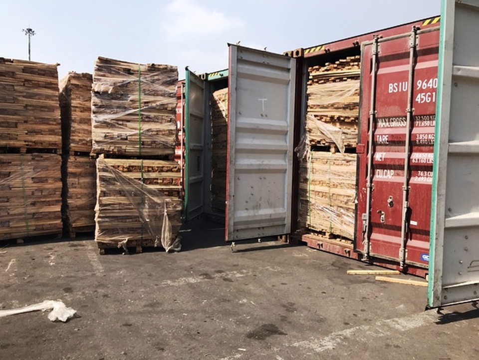 Doanh nghiệp liên tục khai báo gian dối để trốn thuế xuất khẩu - 1 Doanh nghiệp liên tục khai báo gian dối để trốn thuế xuất khẩu - 1