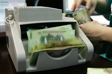 Lãi suất bình quân VND tăng kỳ hạn ngắn