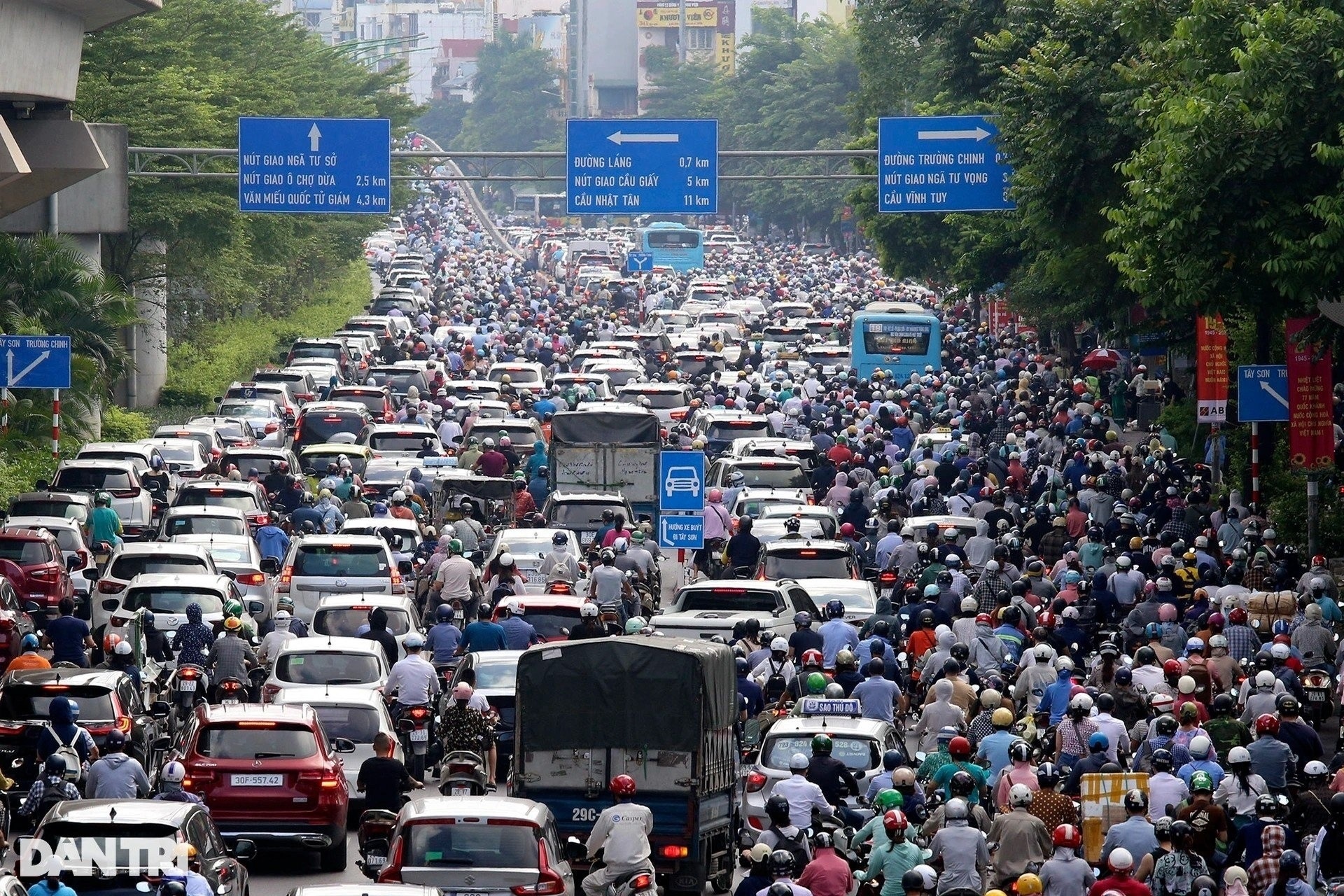 Dân Thủ đô mắc kẹt trong không khí bẩn: Khi người giàu cũng khóc - 3