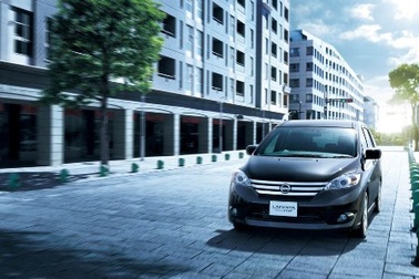 Nissan Lafesta - “Bản sao” của Mazda5