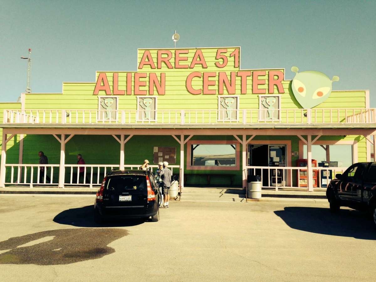 What's hidden in the top secret Area 51 - America's most mysterious area? - 6