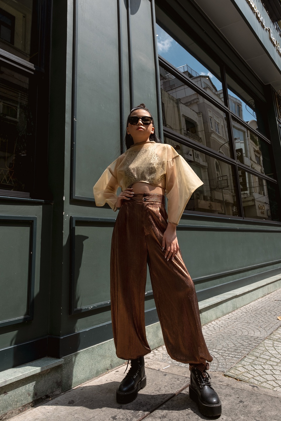 Mẫu nhí Minh Anh khoe thần thái cá tính - 1 Mẫu nhí Minh Anh khoe thần thái cá tính - 1