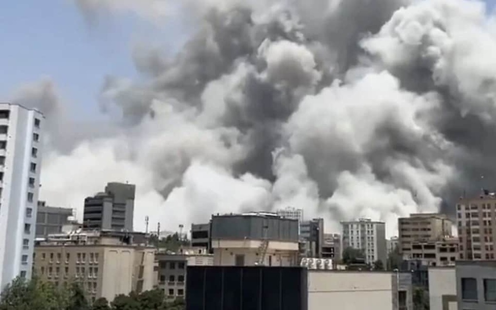 Israel tuyên bố hạ sát 11 nhà khoa học hạt nhân, 30 quan chức cấp cao Iran - 1 Israel tuyên bố hạ sát 11 nhà khoa học hạt nhân, 30 quan chức cấp cao Iran - 1