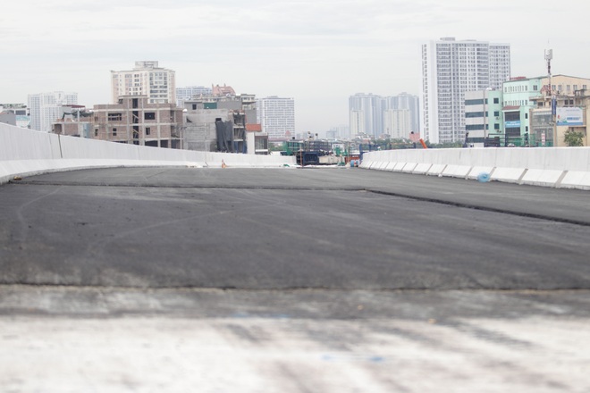 Hà Nội: Gấp rút thi công đường vành đai 3 trên cao trước ngày thông xe - 16 Hà Nội: Gấp rút thi công đường vành đai 3 trên cao trước ngày thông xe - 16