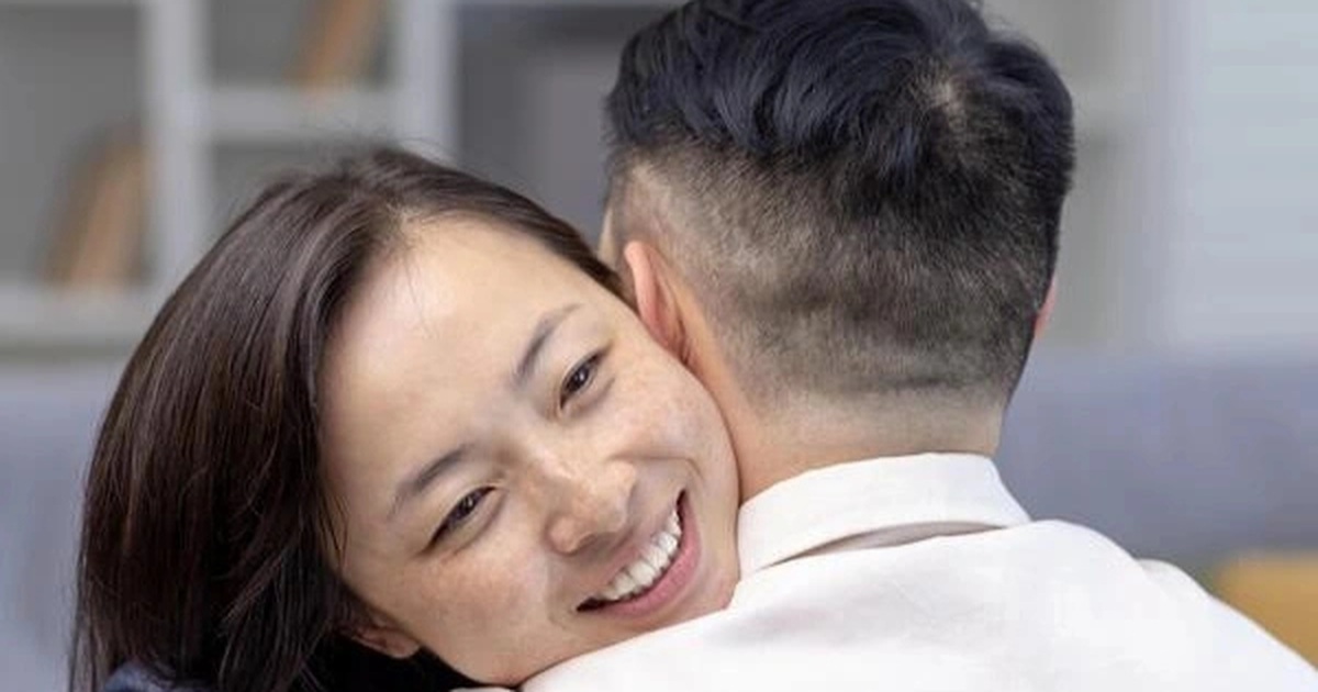 Bí mật xin nghỉ đón sinh nhật vợ, tôi nhận về cái kết xoay chuyển cuộc đời