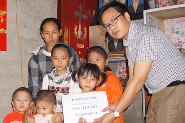 Gần 110 triệu đồng đến với 3 hoàn cảnh éo le trên quê hương xứ Nghệ