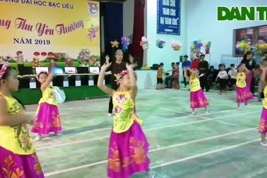 Rộn ràng Trung thu sớm ở Đại học Bạc Liêu