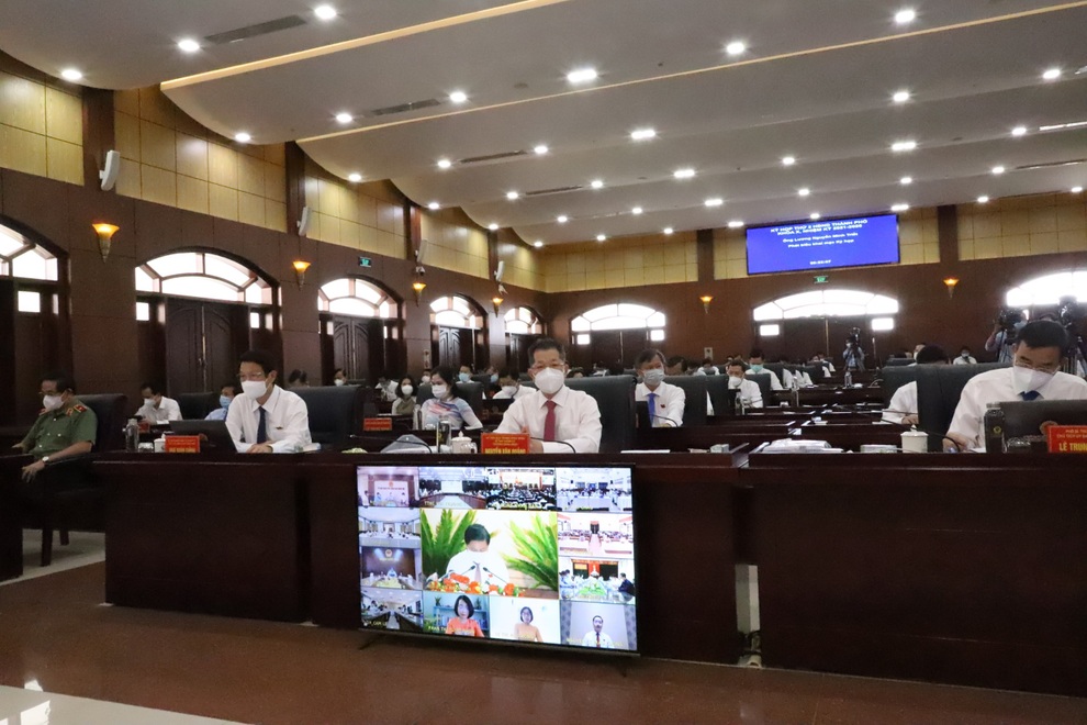 Nếu 4 ngày nữa F0 không giảm, Đà Nẵng sẽ thực hiện ai ở đâu ở yên đó - 3 Nếu 4 ngày nữa F0 không giảm, Đà Nẵng sẽ thực hiện ai ở đâu ở yên đó - 3