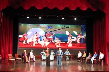 Video: Thưởng thức những bản đờn ca tài tử Nam Bộ.