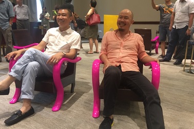 Hoạ sỹ Lê Thiết Cương: “Đinh Công Đạt là người lung tung, vô tô chức…”