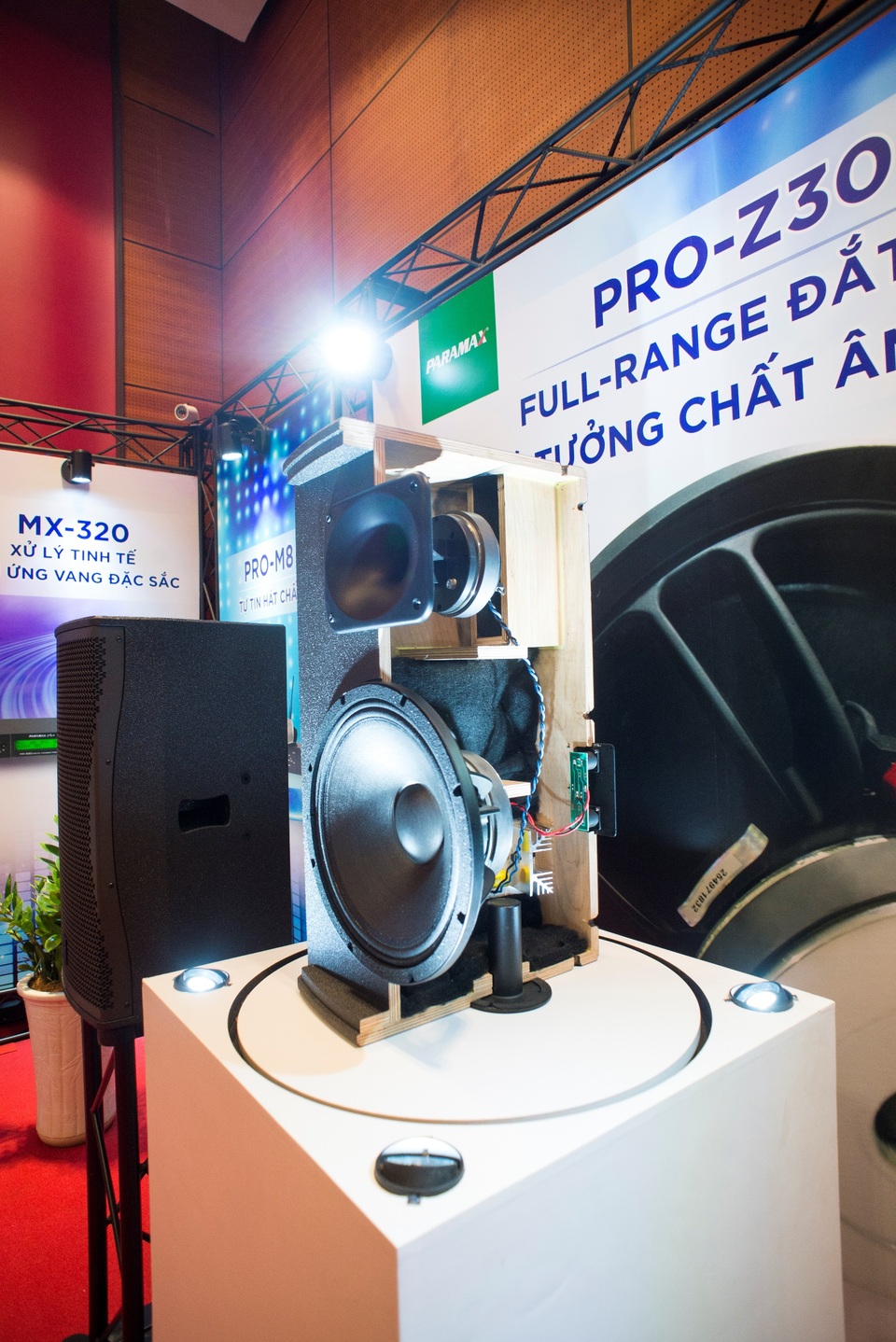 PARAMAX giới thiệu dòng sản phẩm giải trí chuyên nghiệp tại AV Show 2019 Hà Nội - 3 PARAMAX giới thiệu dòng sản phẩm giải trí chuyên nghiệp tại AV Show 2019 Hà Nội - 3