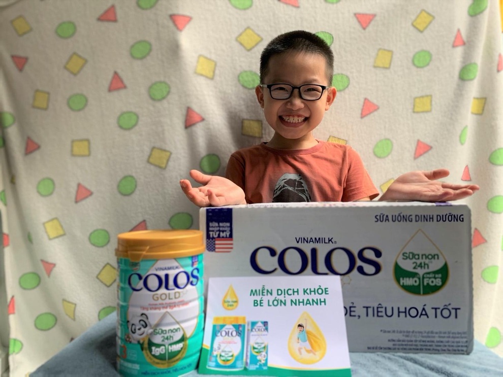 Vinamilk ColosGold chăm sóc dinh dưỡng cho con em y bác sĩ tuyến đầu - 2 Vinamilk ColosGold chăm sóc dinh dưỡng cho con em y bác sĩ tuyến đầu - 2