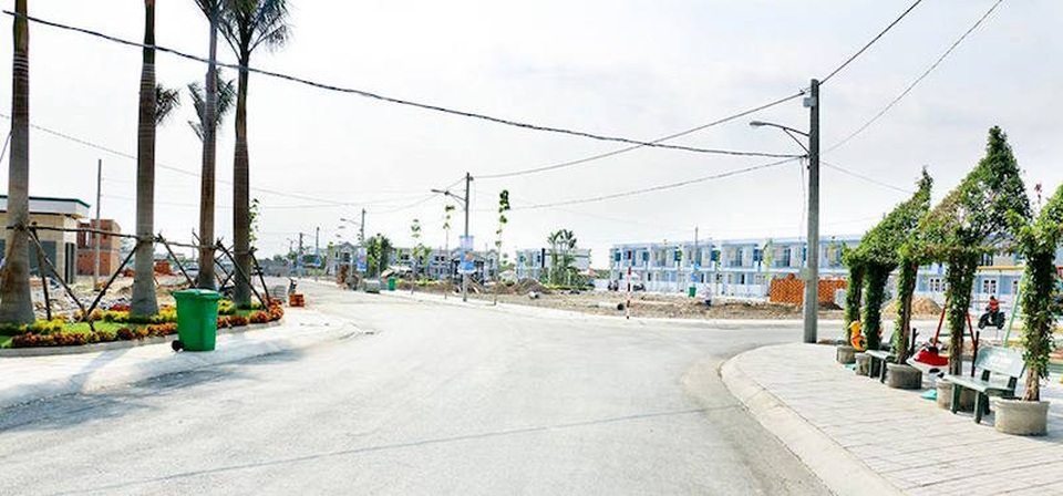 Nhiều đề xuất để vực dậy thị trường bất động sản - 1 Nhiều đề xuất để vực dậy thị trường bất động sản - 1