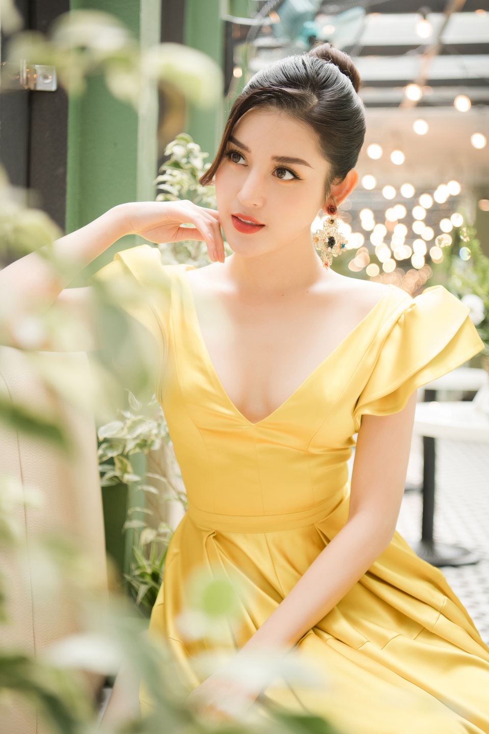 Á hậu Huyền My: “Mong sớm gặp được “chồng” để mẹ đỡ “đuổi khéo” nữa” - 4 Á hậu Huyền My: “Mong sớm gặp được “chồng” để mẹ đỡ “đuổi khéo” nữa” - 4