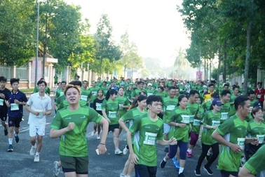 10.000 vận động viên tham dự giải marathon quốc tế Hậu Giang 2025