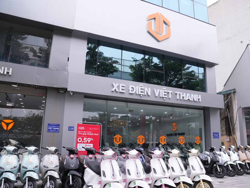 Đại lý xe máy điện Việt Thanh ghi nhận lượng khách tăng giữa mùa thấp điểm - 4