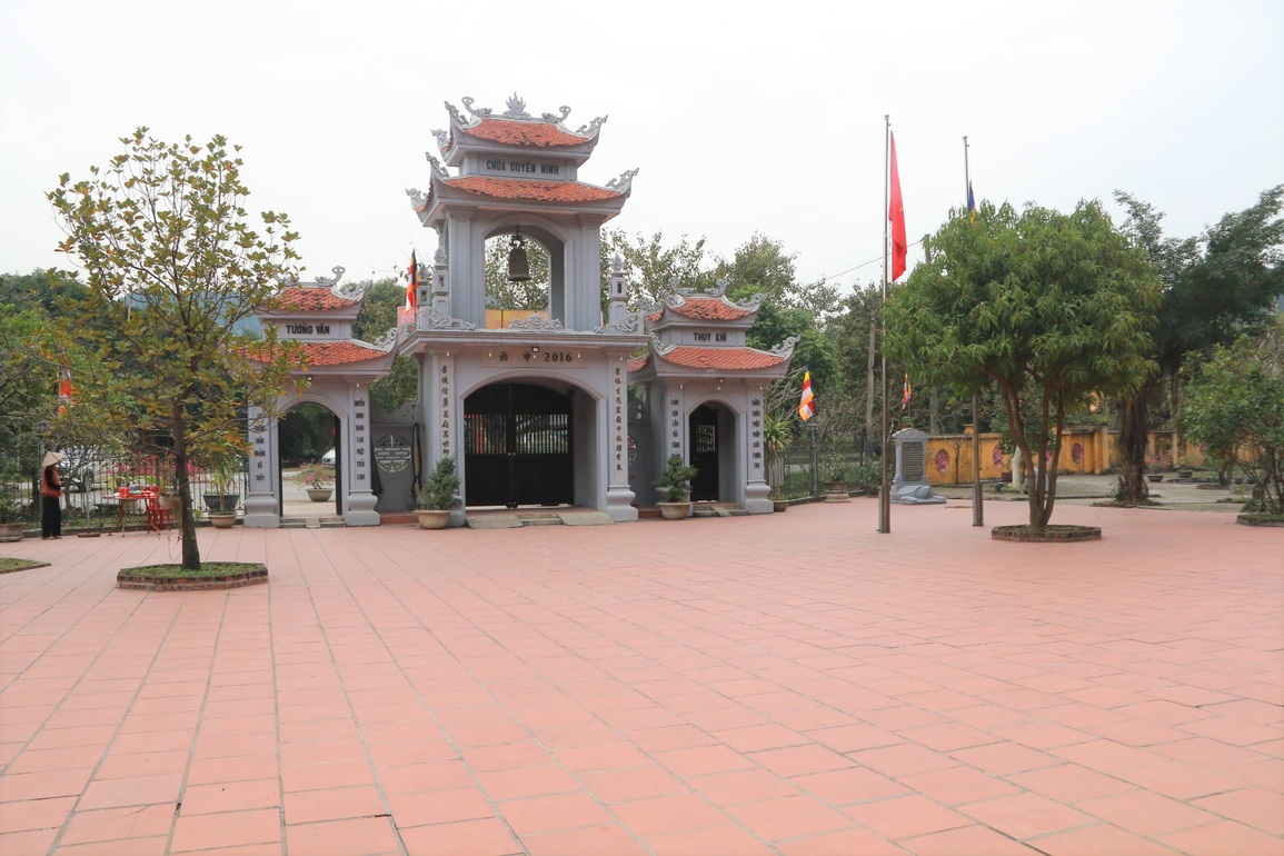 Ngôi chùa cầu duyên cổ nhất Việt Nam vắng bóng khách ngày lễ tình nhân - 8 Ngôi chùa cầu duyên cổ nhất Việt Nam vắng bóng khách ngày lễ tình nhân - 8