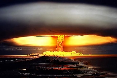 Đồng hồ Tận thế chỉ còn 3 phút nữa sẽ điểm