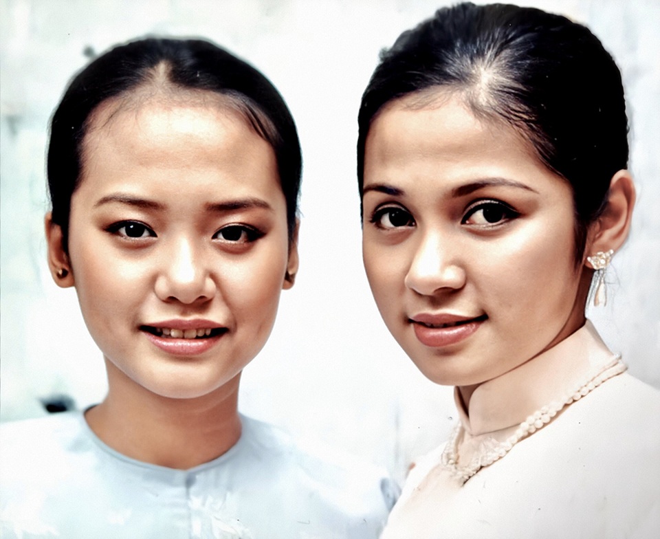 Loạt ảnh tuổi 20 chưa từng công bố của diễn viên Hồng Ánh - 10 Loạt ảnh tuổi 20 chưa từng công bố của diễn viên Hồng Ánh - 10